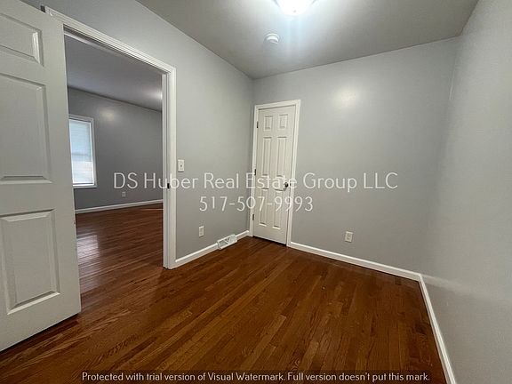 4th image of 411 N Francis Ave
