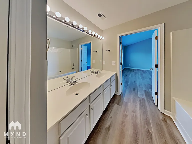 2707 Greylock Ct — Photo 12