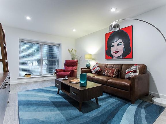4th image of 5310 Fleetwood Oaks Ave APT 228