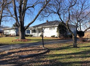 154 E Plank Rd, Burlington, IL 60109