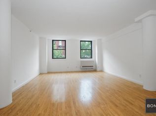 357 W 12th St APT 3W, New York, NY