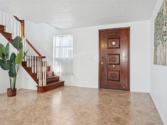 5th image of 8105 ALPINE AVENUE