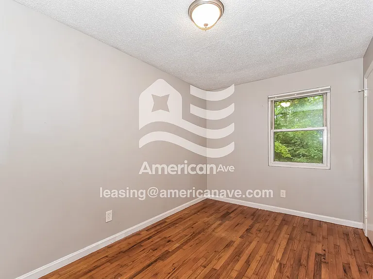 45256_009_bedroom_14061941.jpg