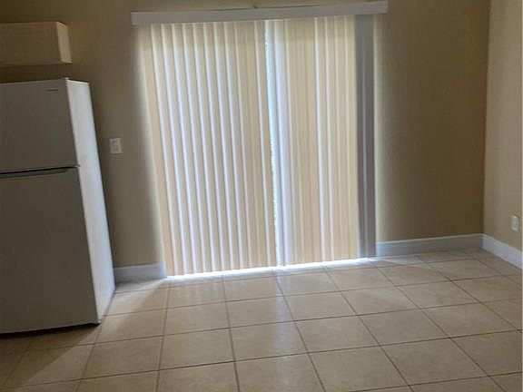 4th image of 2702 Robin Ave S