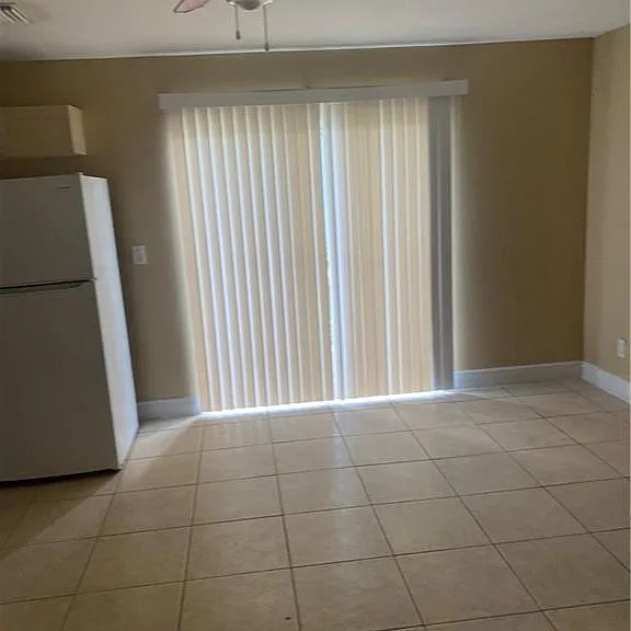 2702 Robin Ave S — Photo 4