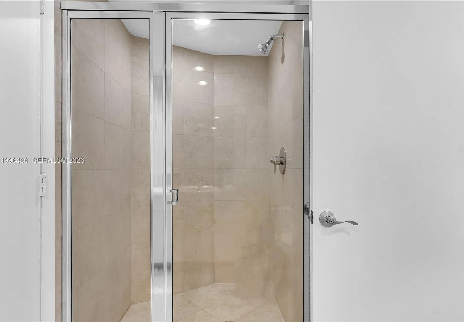 2 bed, 1458 sqft, $8,000 — Photo 4