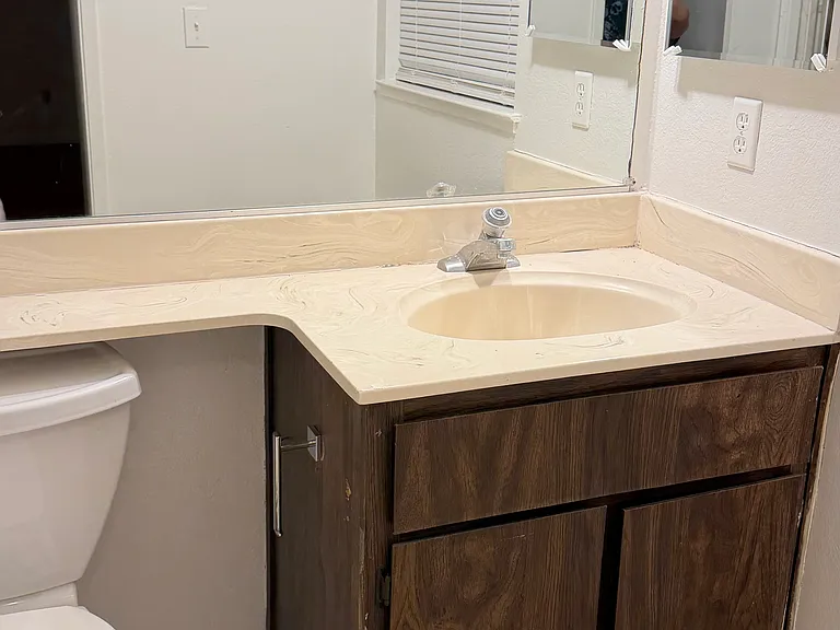 3073 Edison Ave — Photo 5