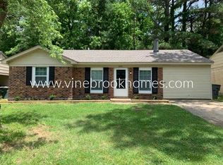 4774 Royal Ridge Dr, Memphis, TN 38128