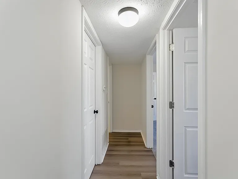 Brighton - Hallway