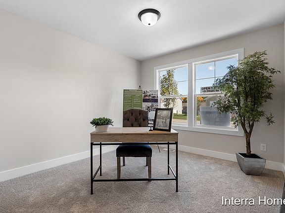 3rd image of 1423 N Village Cir