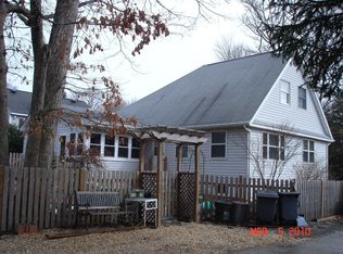 35 Hemlock Rd, Rocky Point, NY 11778