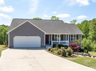 351 Oxfordshire Dr, Fuquay Varina, NC 27526