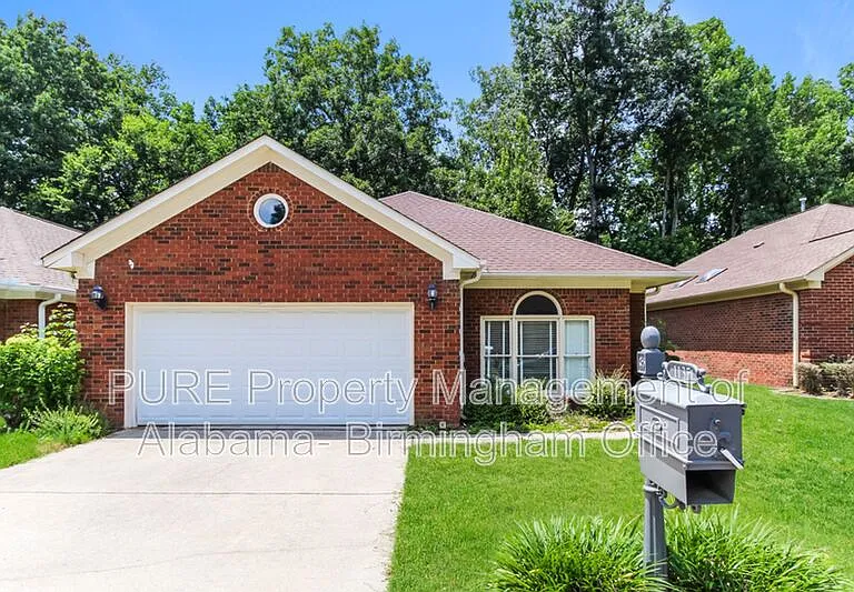 1135 Berwick Rd — Photo 1
