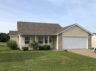 718 Bryton Ct, Oronogo, MO 64855