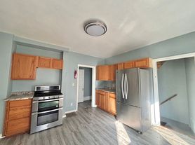120 E Maple