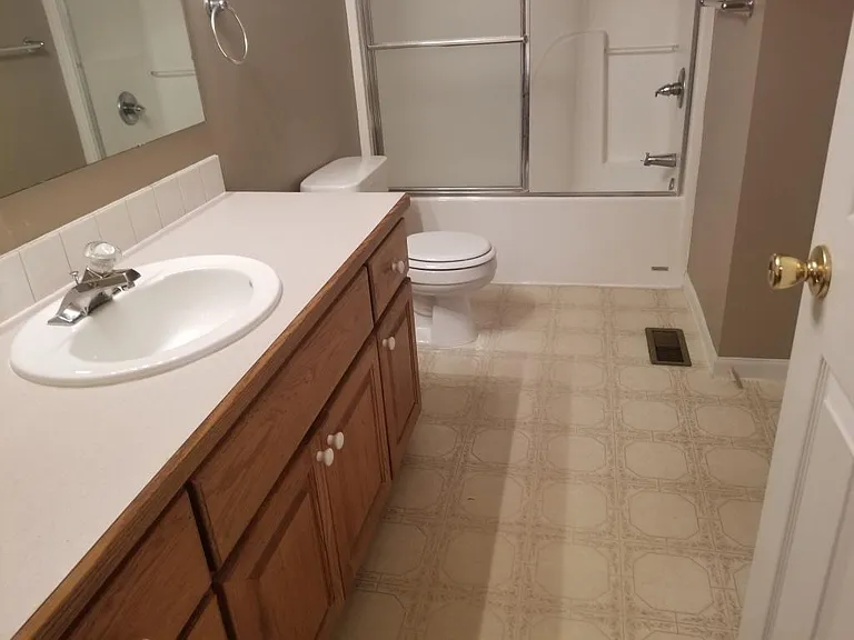 235 Elm St — Photo 17