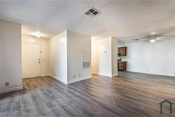 3151 Soaring Gulls Dr #1107 — Photo 15