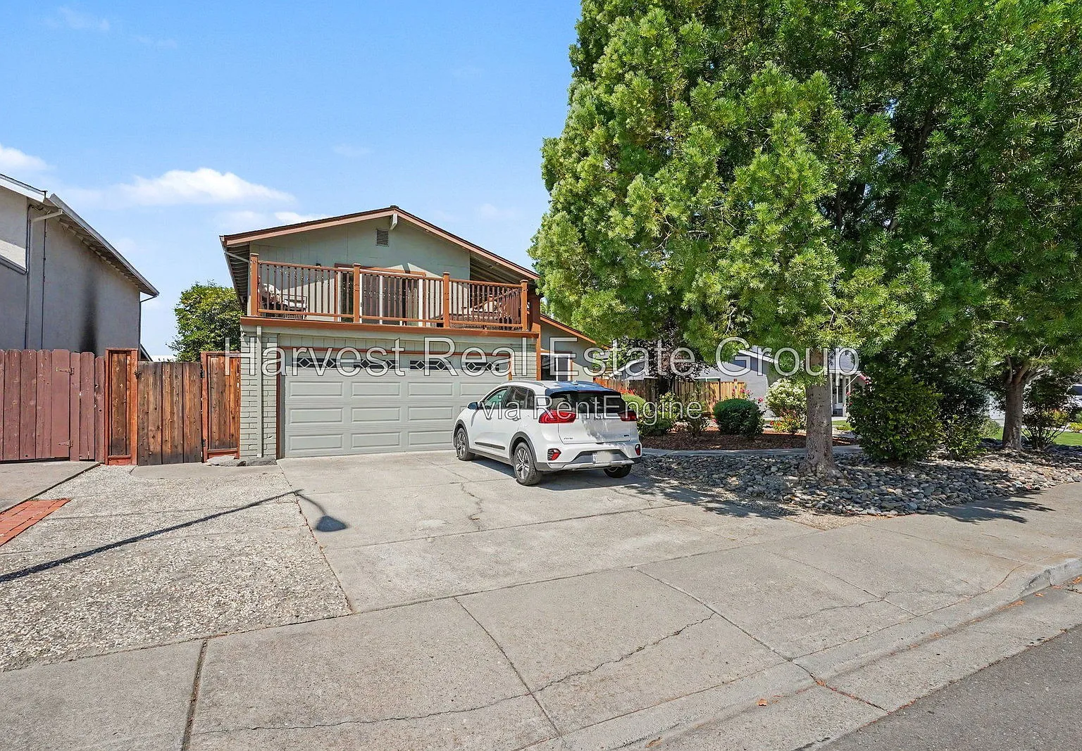 1 bed, 1.0 bath, 350 sqft, $1,400 — Photo 1