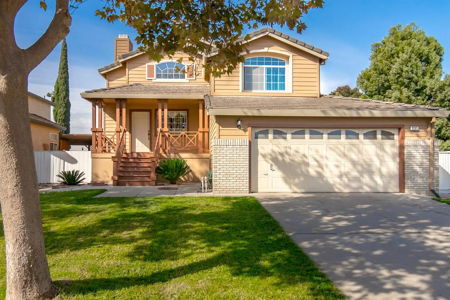 3085 Garden Ln photo 1