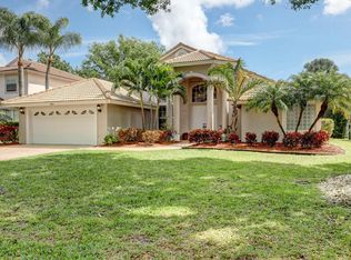 482 Otter Ln N, Jupiter, FL 33458