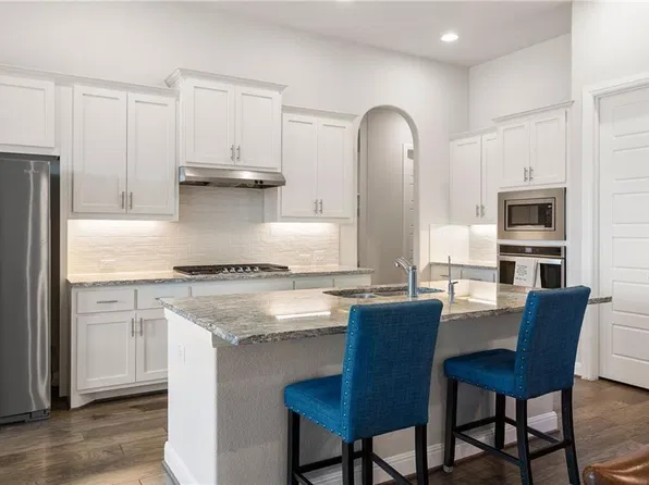 308 Milano Dr, Liberty Hill, TX 78642