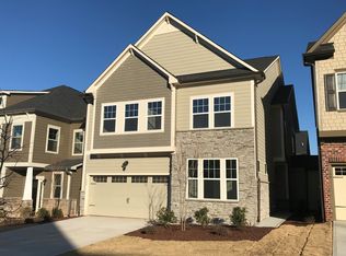 121 Ainsdale Pl, Holly Springs, NC 27540