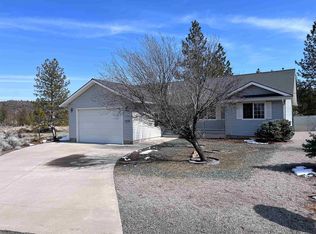 17110 Demerett Rd, Weed, CA 96094