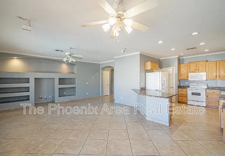 110 W Cardinal Way — Photo 6