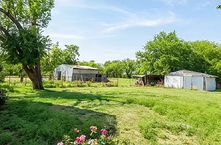 106 Diener Ave — Photo 4