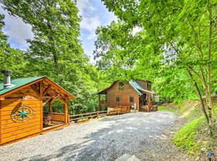 62 Brookwood Dr, Blue Ridge, GA 30513