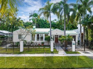 1644 Onaway Dr #1644, Miami, FL 33133