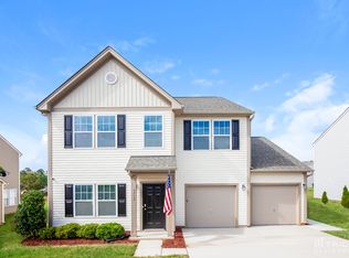 3313 Pikes Peak Dr, Gastonia, NC 28052
