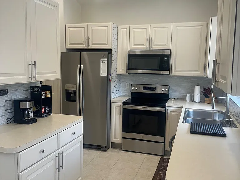 8133 Mulligan Cir — Photo 3