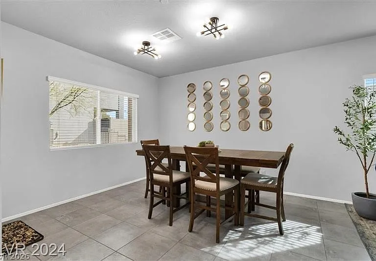 7481 Moonglade St — Photo 10