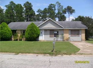 1002 Sycamore Dr, Gulfport, MS 39503