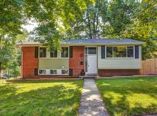 1000 Playford Ln, Silver Spring, MD 20901