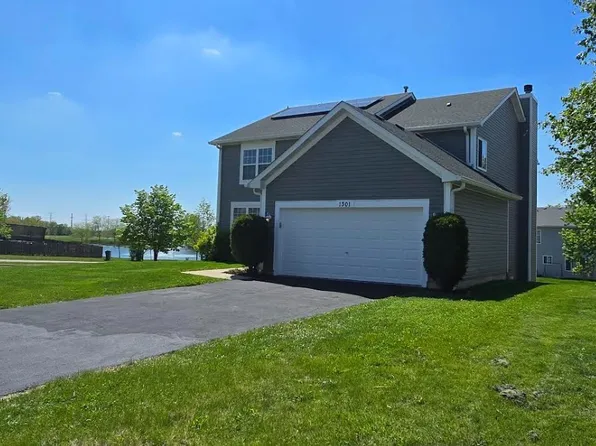 1301 Burns Ct, Minooka, IL 60447