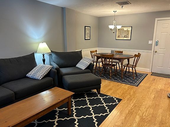 5th image of 230 Willard St Unit 312