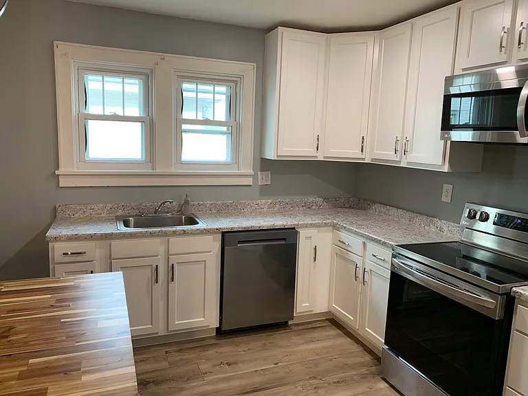 1208 Larue Ave — Photo 2