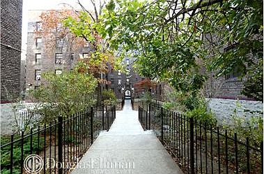 2nd image of 226 W 150th St APT 1B