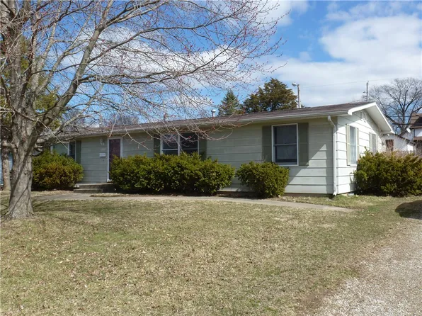 1607 Robinson St, Danville, IL 61832