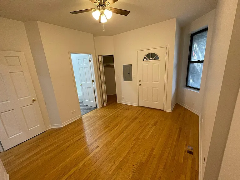 2164 W Bowler St #1 — Photo 6
