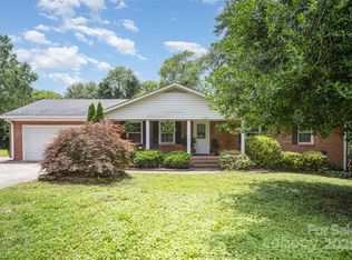 6300 Morehead Rd, Harrisburg, NC 28075