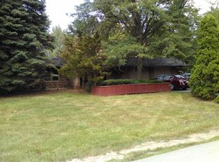 731 Cumnock Rd, Olympia Fields, IL 60461