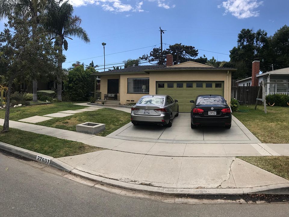 1st image of 22607 Kathryn Ave