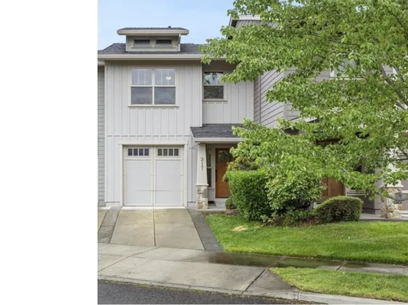 3126 Alameda St Unit 317, Medford, OR 97504