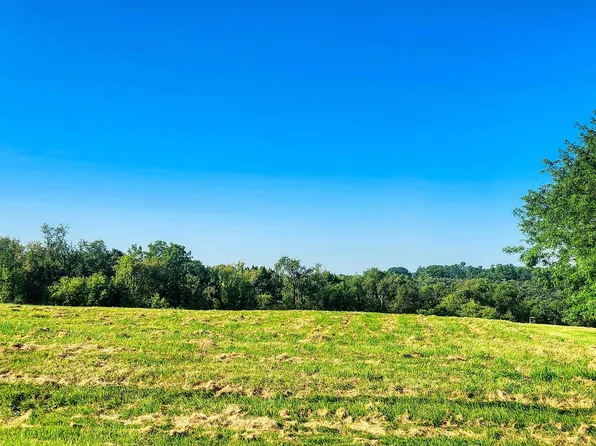 18-8 Lake Carroll Blvd, Lanark, IL 61046