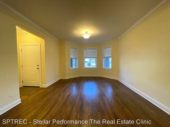 2nd image of 543 Gunderson Ave #1