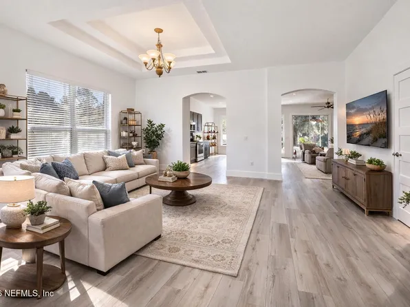 2607 CREEKFRONT Drive, Green Cove Springs, FL 32043