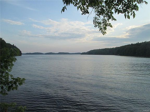 2nd image of 58 Greystone Lane Prvt